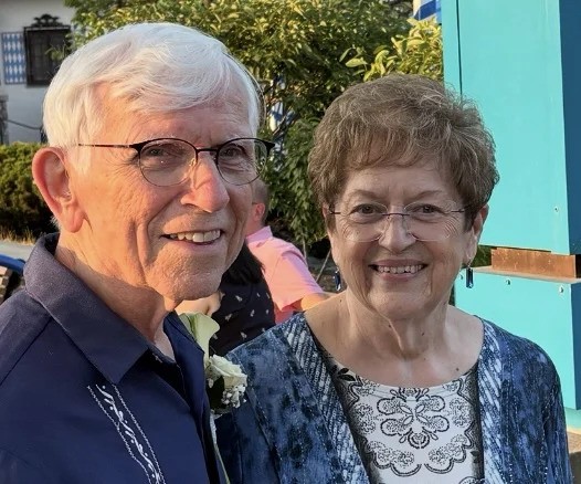 Bob and Alice Smith